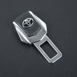 Заглушка ременя безпеки метал "Toyota" (1шт) цинк.сплав + шкіра (тип №2)