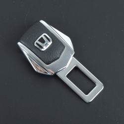 Заглушка ременя безпеки метал "Honda" (1шт) цинк.сплав + шкіра (тип №2)